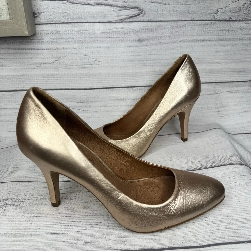 Corso Como Gold Leather Heels Pumps‎ Size 6.5
